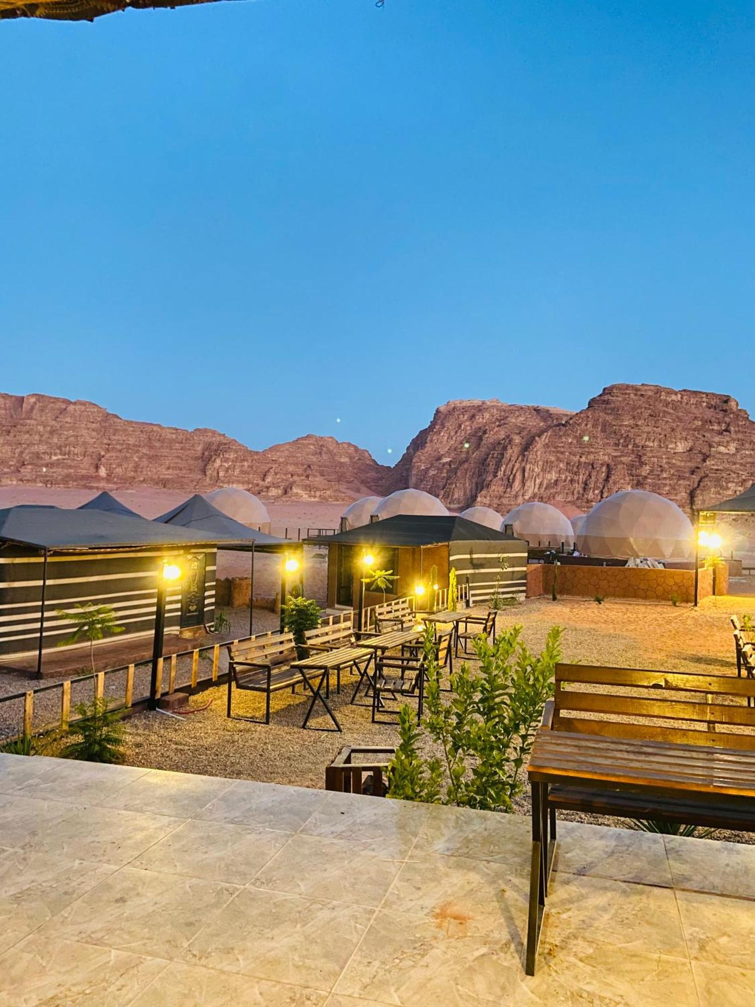 Hotel Faisal Wadi Rum Camp Exterior foto