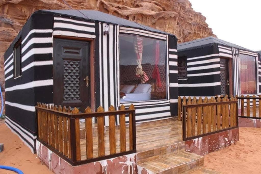 Hotel Faisal Wadi Rum Camp Exterior foto